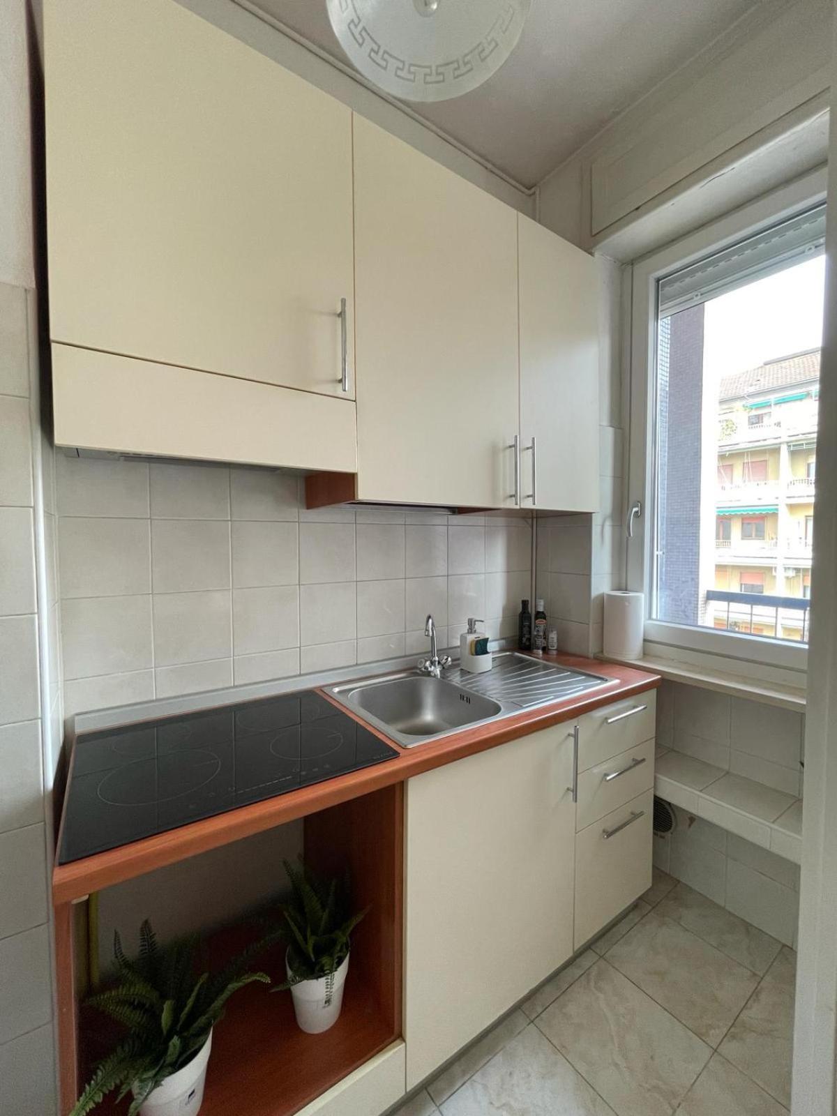 Home In Town - Citta' Studi Apartment Милан Экстерьер фото